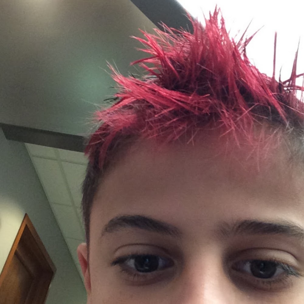 Meet your Posher, Elliott_art